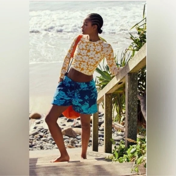 Free People Movement Sprint to the Finish Printed Hoodie and short SET - Picture 8 of 10